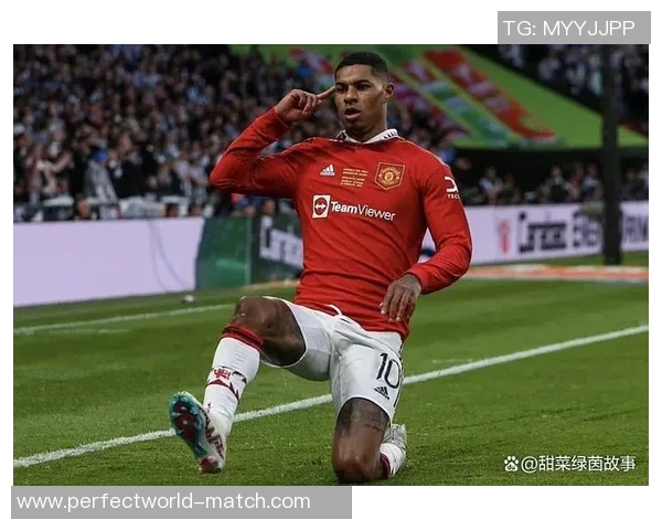 世界杯惊现冷门尤文图斯与曼联激战成平局引发转会热议