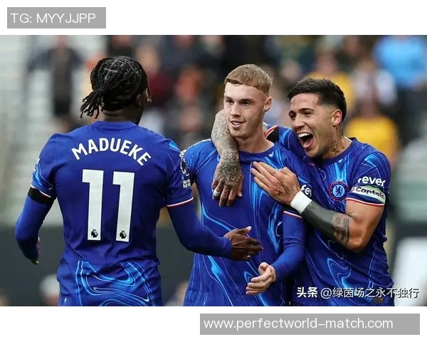 意甲激战:拜仁狂胜切尔西五球横扫全场引发热烈讨论 意甲激战:拜仁狂胜切尔西五球横扫全场引发热烈讨论