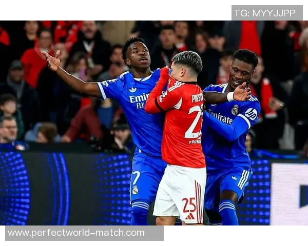 欧冠激战本菲卡与热刺互交白卷红牌争议引发全场热议