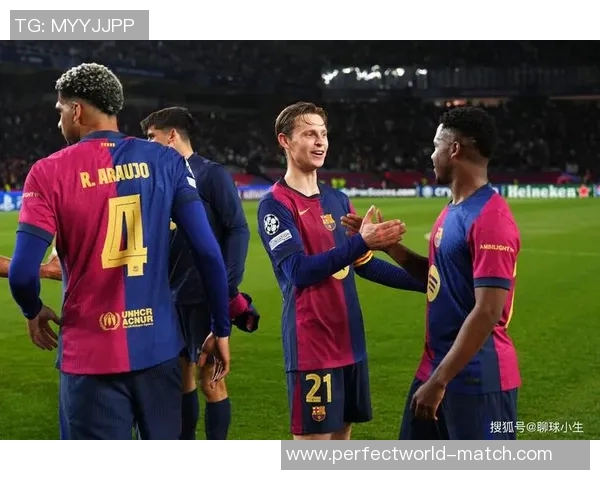 友谊赛精彩回顾：多特蒙德轻取巴萨乌龙球引发全场欢呼