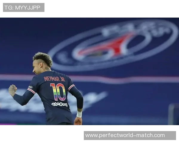 足总杯激战巴黎圣日耳曼大胜多特蒙德红牌事件引发全场热议与数据分析